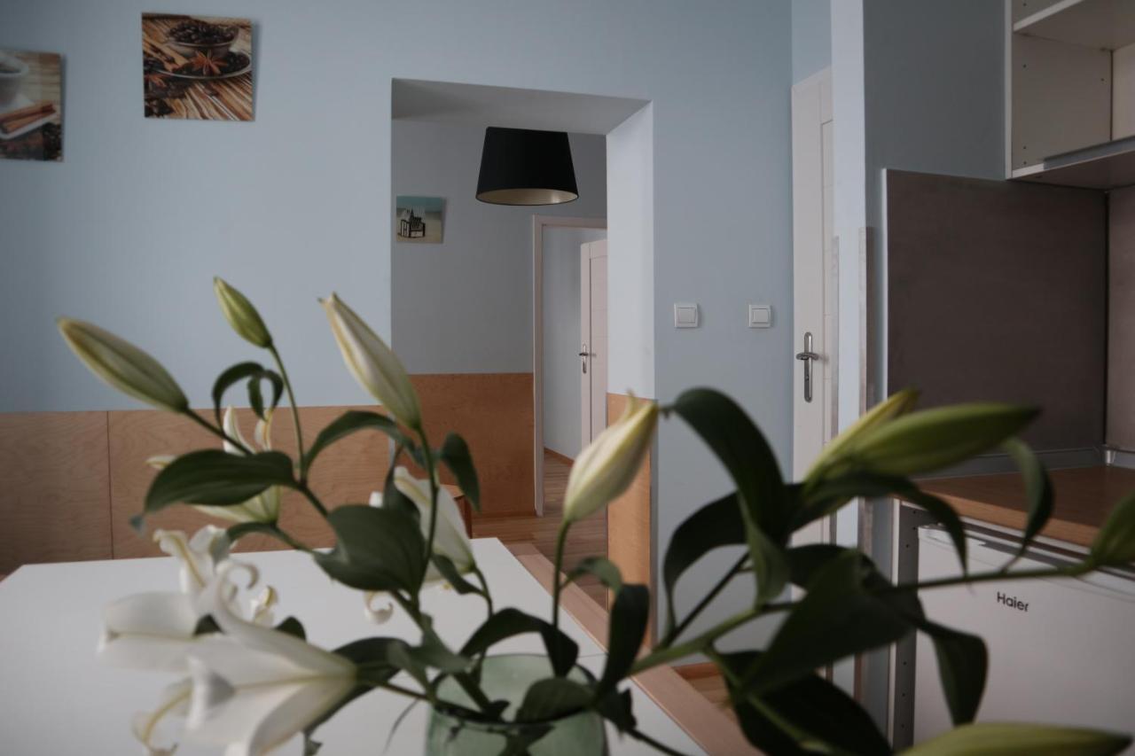 One More Night Apartment, Poznan Old Town Esterno foto
